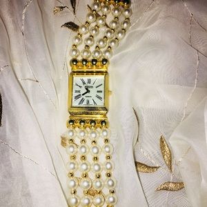 Joan Rivers Fashion Watch